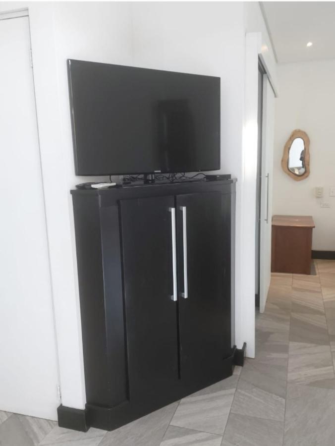 Pura Vida Apartments Quepos Kültér fotó